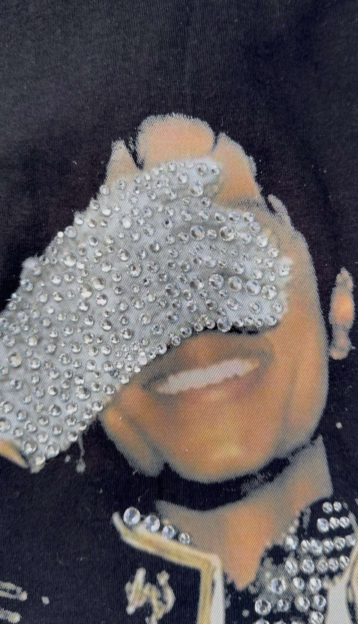 mj silver glove concert tshirt